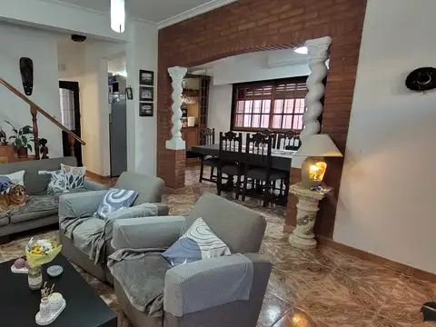 Casa en Venta en Martínez, USD 350.000