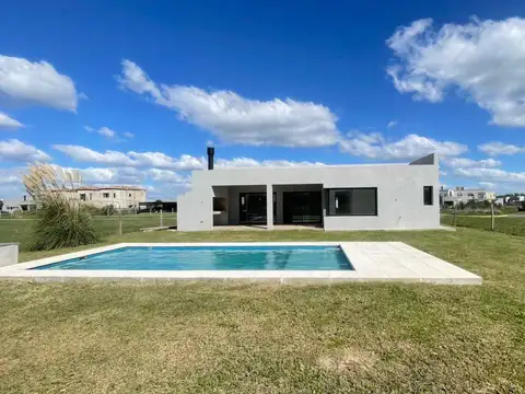 Casa en Venta al Oeste