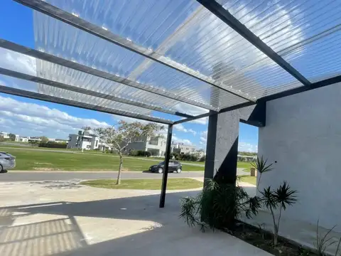 Casa en Venta en San Sebastian, USD 185.000