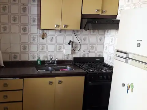 Depto Tipo Casa en Venta 40 años