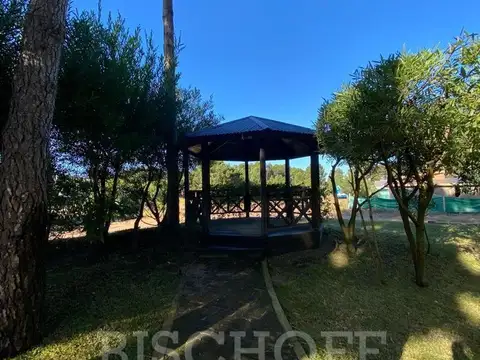 VENTA DE CASA EN BOULEVARD ICARO Y DE LAS NEREIDAS PINAMAR