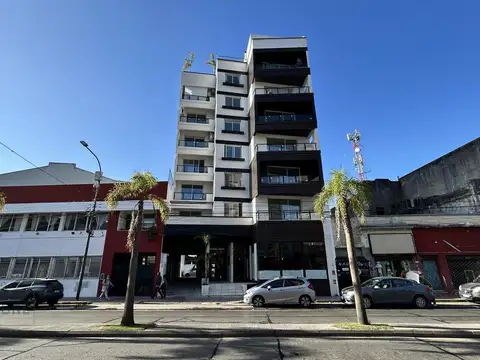 Avenida Cazón al 1000