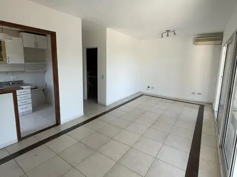 Departamento en Alquiler en Las Mercedes, $ 800.000