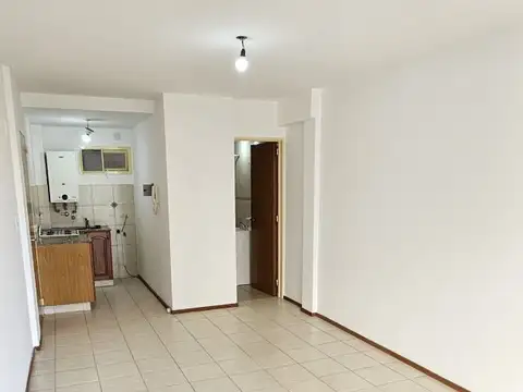 Departamento en Alquiler en Parque, $ 250.000