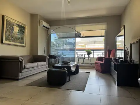 VILLA URQUIZA | LUMINOSO 2 AMBIENTES | 2 COCHERAS