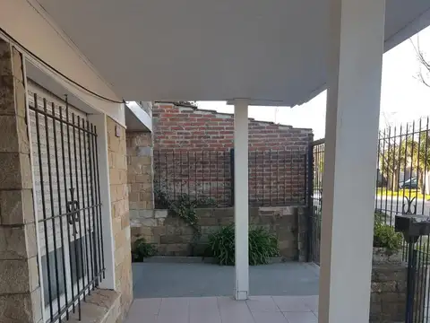 SE VENDE PH DE 3 AMBIENTES CON PATIO EN MAR DEL PLATA