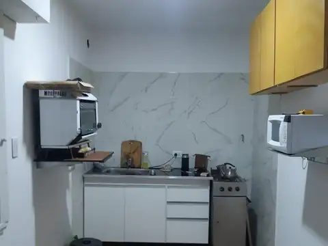 Depto Tipo Casa 2 ambientes con 1 baño