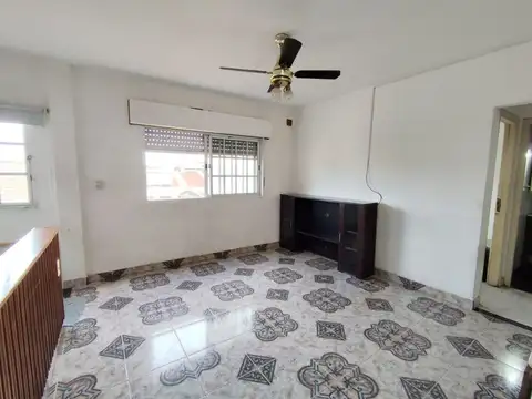 Depto Tipo Casa en Venta 36 años