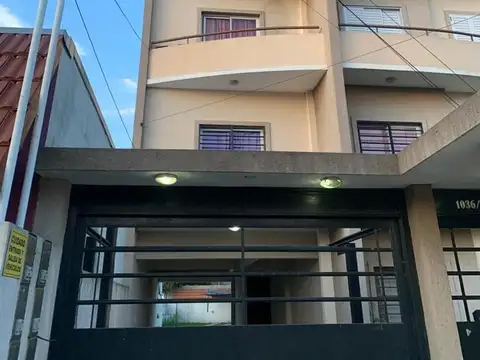 Departamento en venta en Berazategui
