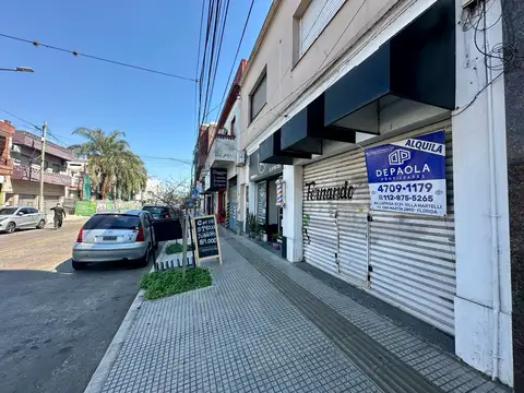 Local en Villa Martelli - Sobre Laprida