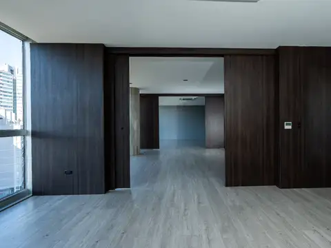 Oficina Monoambiente con 4 baños