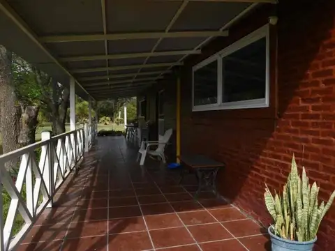 Casa en Venta con 6 cocheras