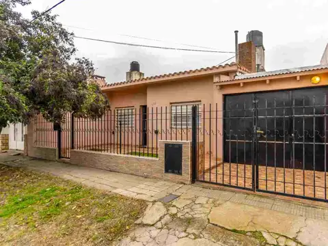 Hermosa casa de 2 dormitorios en Ciudad Atlántida