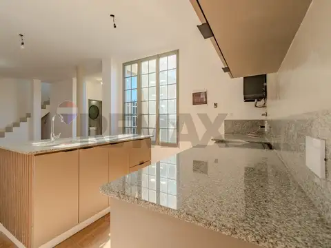 Depto Tipo Casa en Venta en Boedo, USD 135.000