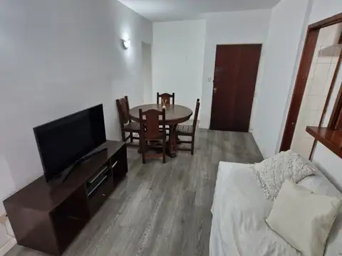Manuel Ugarte 3800