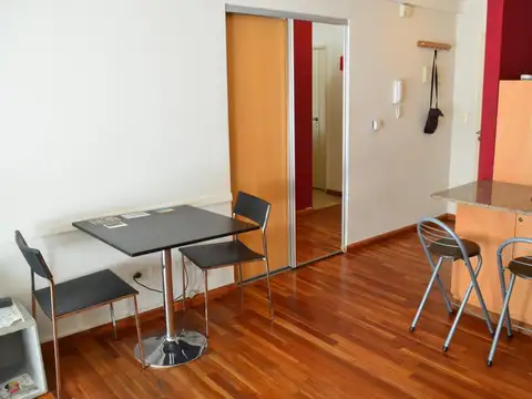 Humboldt 2400, Piso 3