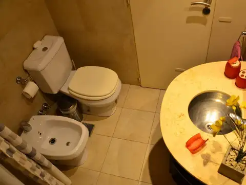 Humboldt 2400, Piso 3