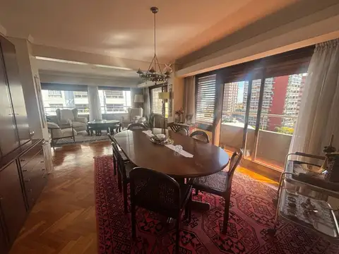 Departamento en Venta de 5 ambientes