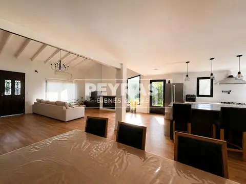 Casa en Venta de 4 dormitorios