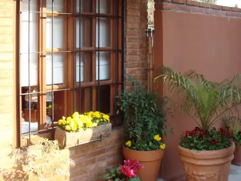 Valentin Alsina 1262