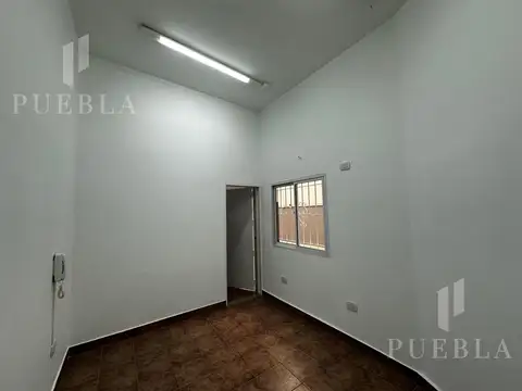 Galpon en Alquiler en Pompeya, $ 4.900.000