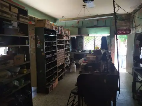 Galpon en Venta 20  mts Fondo