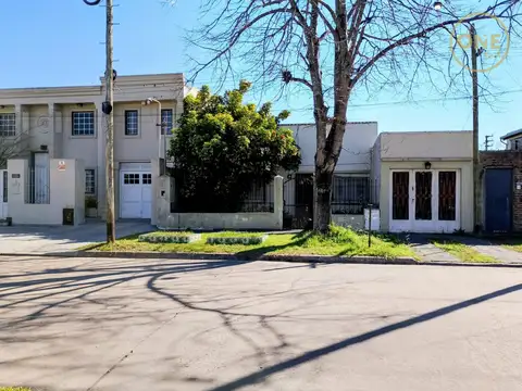 Calle 516 entre 4 y 4 bis