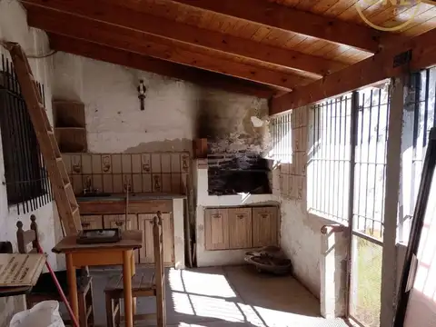Casa en Venta con 4 cocheras