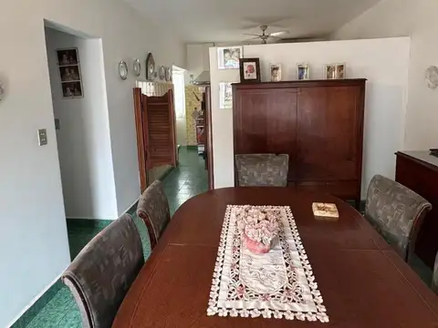 9 De Julio 100