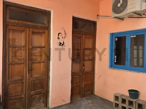 VENTA PH 4 Ambientes en Lanús Oeste – 2 Plantas con Patio