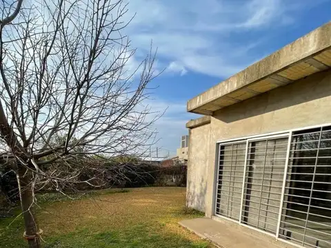 Casa en Acequias del Aire - Pileta - Proyeccion construir en Planta alta