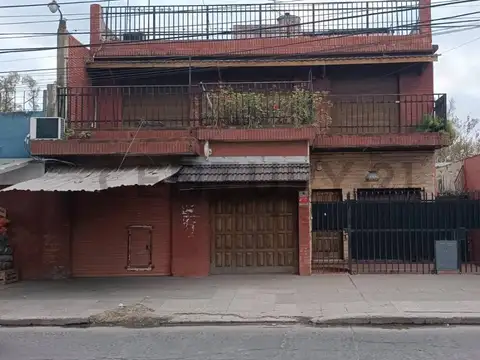 Oportunidad de inversión - Casa de 6 Ambientes con gran potencial