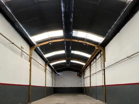 Depósito - Villa Soldati 463 m2 - Alquiler