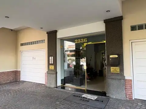 Montes de Oca al 2300