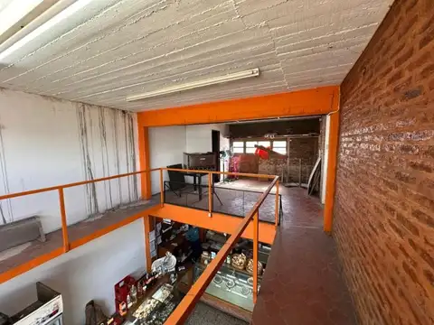 Local en Alquiler en Libertad, $ 900.000