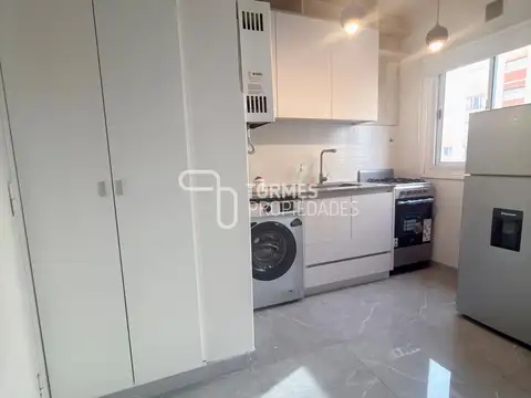 VENTA departamento 1 ambiente reciclado con balcón francés en Plaza Colón, Mar del Plata