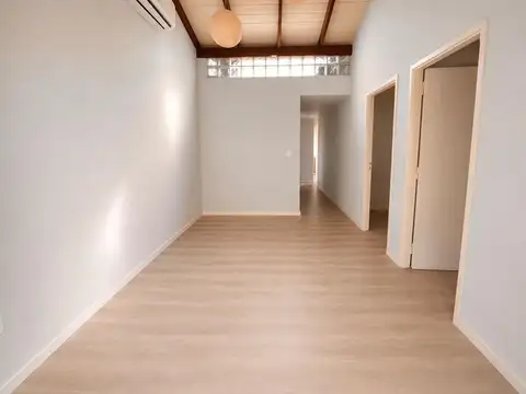 Depto Tipo Casa en Venta en Villa Adelina, USD 71.900