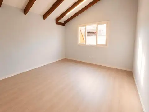 Depto Tipo Casa en Venta 16 años