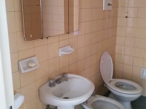 Departamento en Alquiler en Avellaneda, $ 450.000