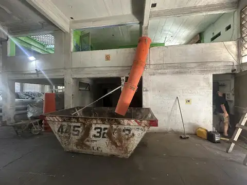 Galpon en Venta 17  mts Frente