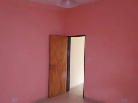Casa en Alquiler en Jose Clemente Paz, $ 460.000