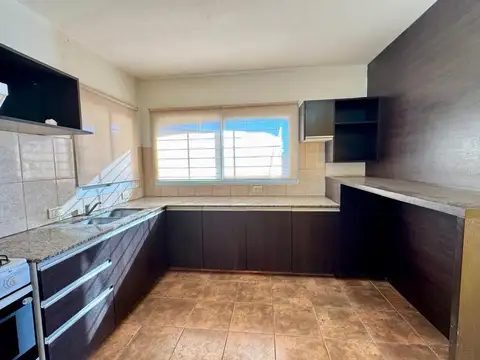  EN VENTA. Casa, El Pueblito, Cba.