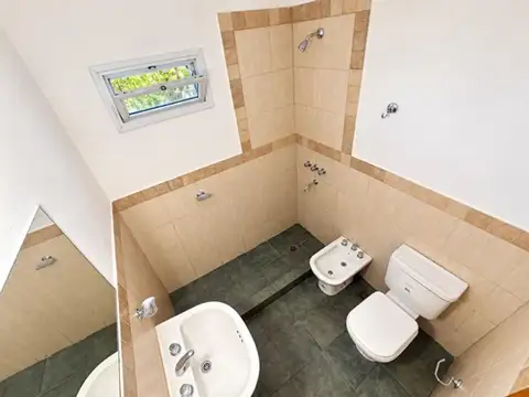 Departamento en Alquiler en Villa Cabrera, $ 750.000