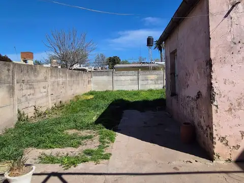 Venta de casa en pleno centro de Pilar