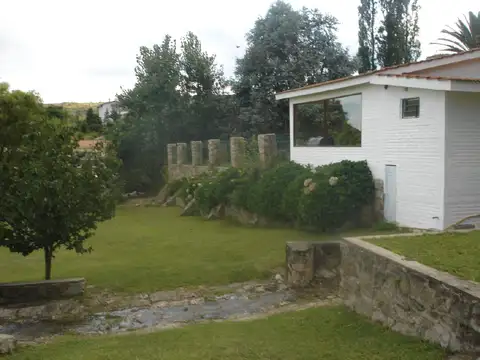 Casa 6 ambientes con 5 baños
