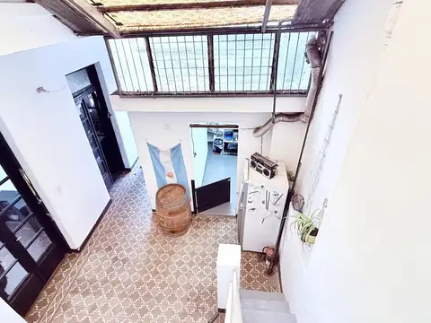 venta casa lote propio Parque Chacabuco oportunidad