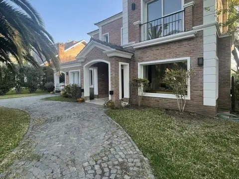 Casa en Venta en La Caballeriza, USD 289.000