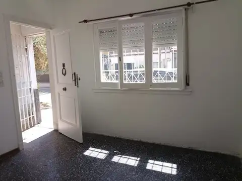 VIACAVA 1078 , Piso 0