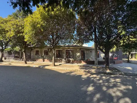 Venta casa 4 dormitorios Marqués de Sobremonte