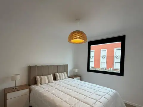 Departamento en Venta en Plaza Colon, USD 129.000